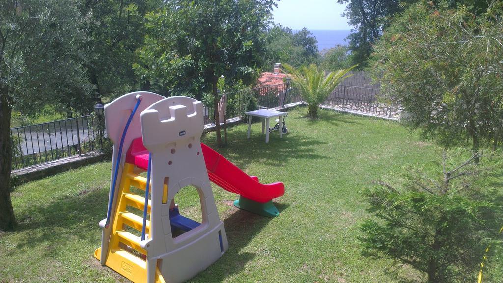 אוטייהא Holiday House Villa Neda חדר תמונה